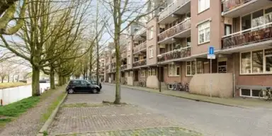 59m2 Appartement à louer pour 886€/mois à Nijverheidssingel 16, Breda