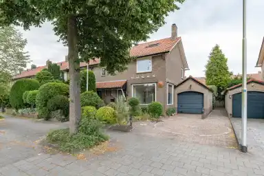 114m2 huis te huur voor 2600€/maand in Prinses Margrietplantsoen, Bussum