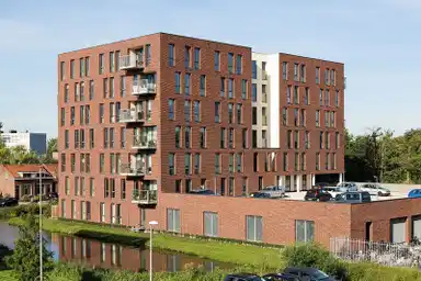 93m2 Appartement à louer pour 1150€/mois à Winterdijk, Gouda