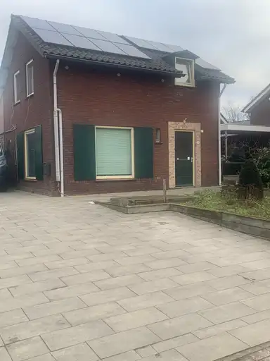125m2 house to rent for 2500€/month in Bergweg, Asten