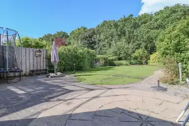 150m2 house to rent for 1850€/month in Hallerweg 60, Wijdewormer