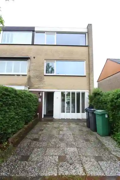 140m2 house to rent for 3650€/month in Alpen Rondweg 80, Amstelveen