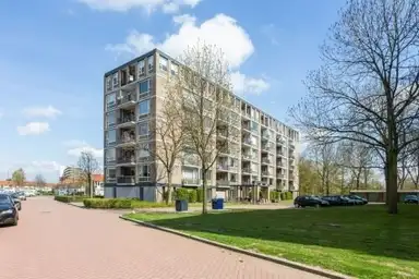 69m2 apartment to rent for 870€/month in Neerstraat 25, 's-Hertogenbosch