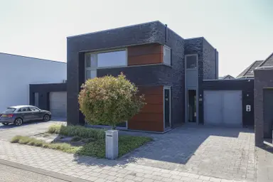 174m2 house to rent for 2195€/month in Leerlooier, Budschop