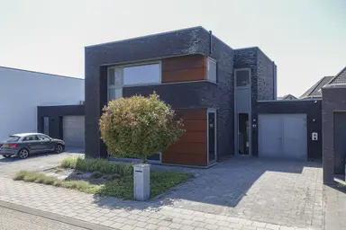 174m2 house to rent for 2195€/month in Leerlooier, Nederweert