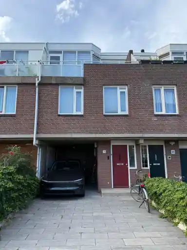 117m2 huis te huur voor 2950€/maand in Pieter Bothstraat, The Hague