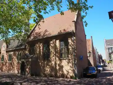 120m2 maison à louer pour 2495€/mois à Caeciliastraat 16, Leiden