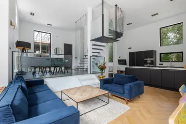 220m2 huis te huur voor 4000€/maand in Drontermeerpad 4, Amsterdam