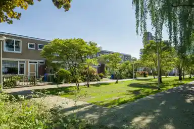 70m2 maison à louer pour 764.14€/mois à P.C. Boutenspad 4, Delft