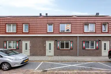 123m2 Haus zur Miete für 2055€/Monat in Jozef Israëlsstraat 9, Vlaardingen