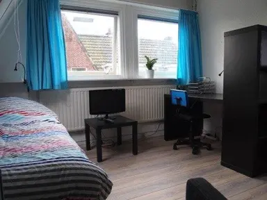 15m2 Kamer te huur voor 570€/maand in Rochussenstraat, Delft
