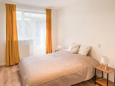 84m2 Chambre à louer pour 1200€/mois à Ternatestraat, Amsterdam