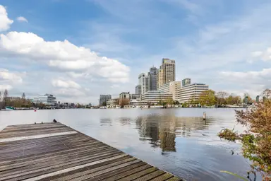 84m2 Appartement à louer pour 2360€/mois à Welnapad, Amsterdam