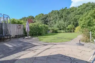150m2 house to rent for 1850€/month in Hallerweg 60, Wijdewormer