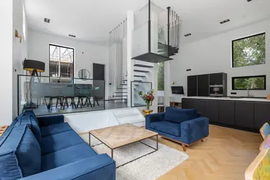 220m2 house to rent for 4000€/month in Drontermeerpad 4, Amsterdam