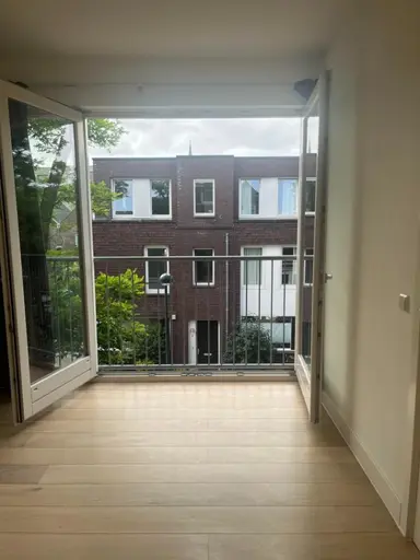 60m2 flat te huur voor 2599€/maand in Maerten van Heemskerckstraat, Haarlem