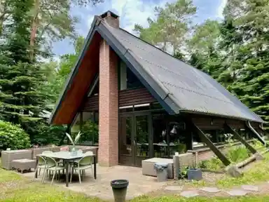 152m2 house to rent for 2300€/month in Postelseweg, Eersel
