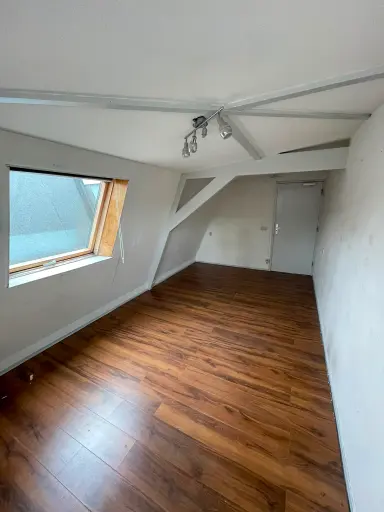 13m2 room to rent for 550€/month in Bezuidenhoutseweg, The Hague