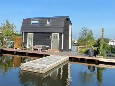 65m2 huis te huur voor 1700€/maand in Scheendijk 18-19, Breukelen