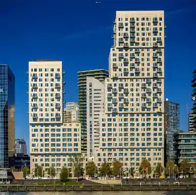 17m2 Chambre à louer pour 1109.4€/mois à Hertekade, Rotterdam