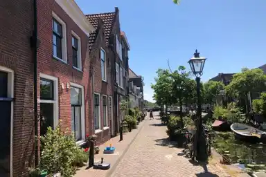 73m2 maison à louer pour 1850€/mois à Kijfgracht, Leiden