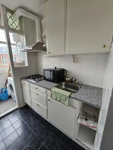 14m2 room to rent for 765€/month in Rozenburgsestraat, Schiedam