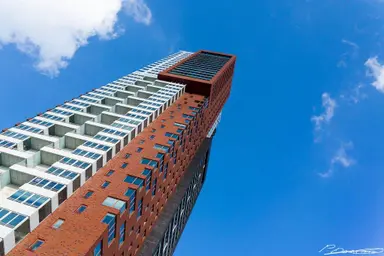 142m2 apartment to rent for 2995€/month in Landverhuizersplein, Rotterdam