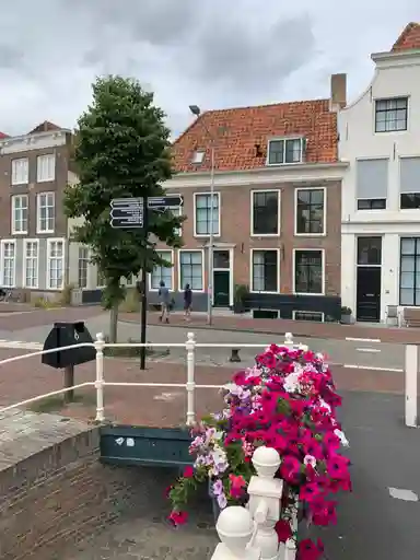 91m2 huis te huur voor 1600€/maand in Rouaansekaai, Middelburg