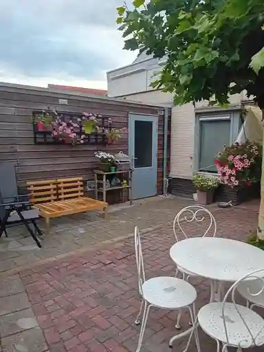 138m2 Appartamento in affitto per 978€/mese a Sterappel, Heino