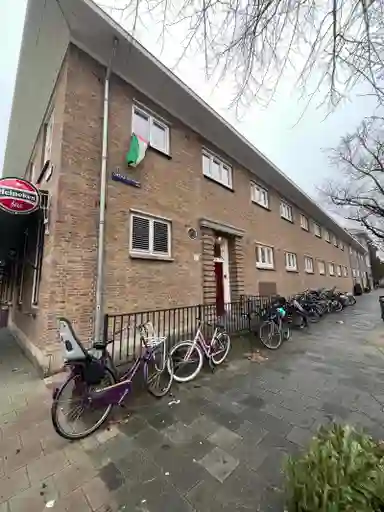 44m2 Appartement te huur voor 932.93€/maand in Orteliusstraat 22-1, Amsterdam