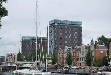 128m2 apartment to rent for 1650€/month in Het Hout 167, Groningen