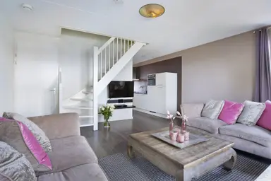 85m2 apartment to rent for 2500€/month in Twijnderlaan, Aalsmeer