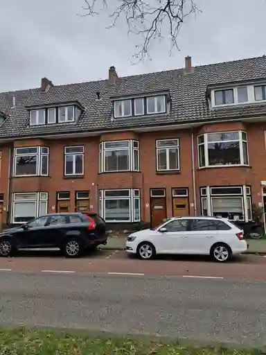 115m2 Wohnung zur Miete für 2975€/Monat in De Sitterlaan 3, Leiden