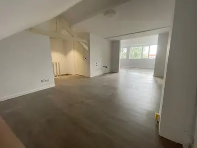 52m2 Appartement à louer pour 1165€/mois à Van Alphenstraat, Tilburg