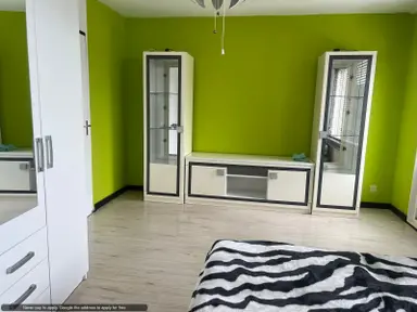 50m2 room to rent for 1400€/month in Klaverweg, Almere