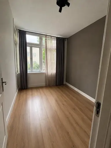 12m2 room to rent for 862€/month in Kuipersstraat, Amsterdam