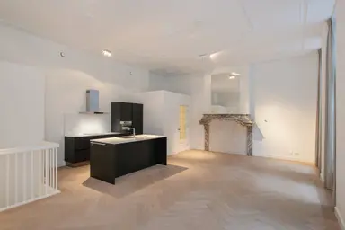 112m2 Wohnung zur Miete für 2795€/Monat in Herengracht 19, The Hague