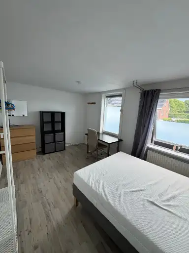 12m2 Chambre à louer pour 650€/mois à Deurningerstraat, Enschede