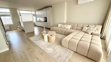130m2 Appartement te huur voor 3195€/maand in Nunspeetlaan 4, The Hague