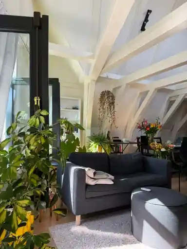 12μ² Δωμάτιο προς ενοικίαση για 1360€/μήνα σε Sint Jacobsstraat, Amsterdam