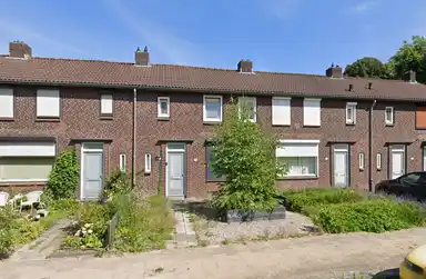 m2 house to rent for 699.44€/month in Mergelsweg 174, Heerlen