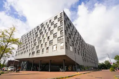 81m2 apartment to rent for 1950€/month in Baron G.A. Tindalplein 27, Amsterdam