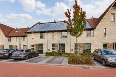 89m2 Haus zur Miete für 1800€/Monat in De Vrouwehof, Weert