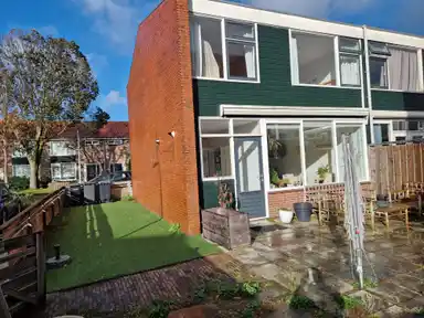 80μ² Διαμέρισμα προς ενοικίαση για 1800€/μήνα σε 't Hoenstraat, Westzaan
