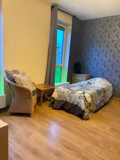 18m2 Kamer te huur voor 975€/maand in Bart Poesiatstraat, Amsterdam