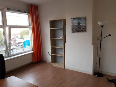 18m2 Kamer te huur voor 850€/maand in Schieweg, Rotterdam
