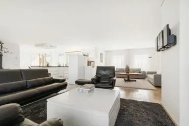 193m2 Appartamento in affitto per 1750€/mese a Irenestraat, Breda