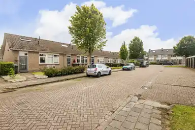 m2 house to rent for 1095€/month in Mauritsstraat 20, Staphorst
