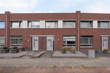 106m2 Casa in affitto per 1995€/mese a Vlinder, Veldhoven