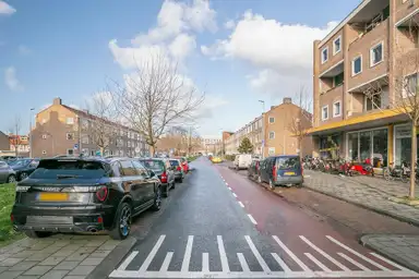 96m2 apartment to rent for 2500€/month in Eksterlaan 90, Haarlem